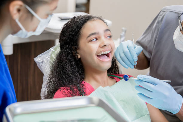 Best Emergency Dental Extractions in Charlestown, IN